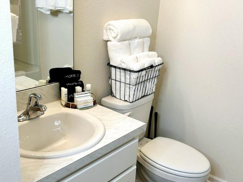 Orange Park Townhome Vacation Rental With Patio! 외부 사진